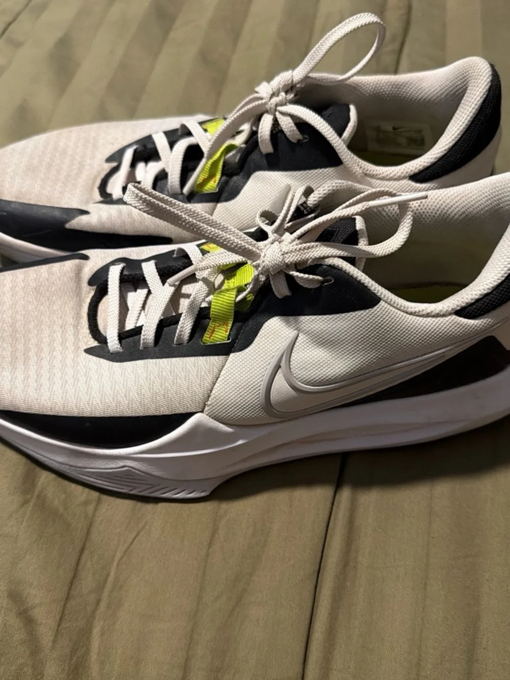 Nike Men’s White and Black Sneakers with Neon Yellow Accent